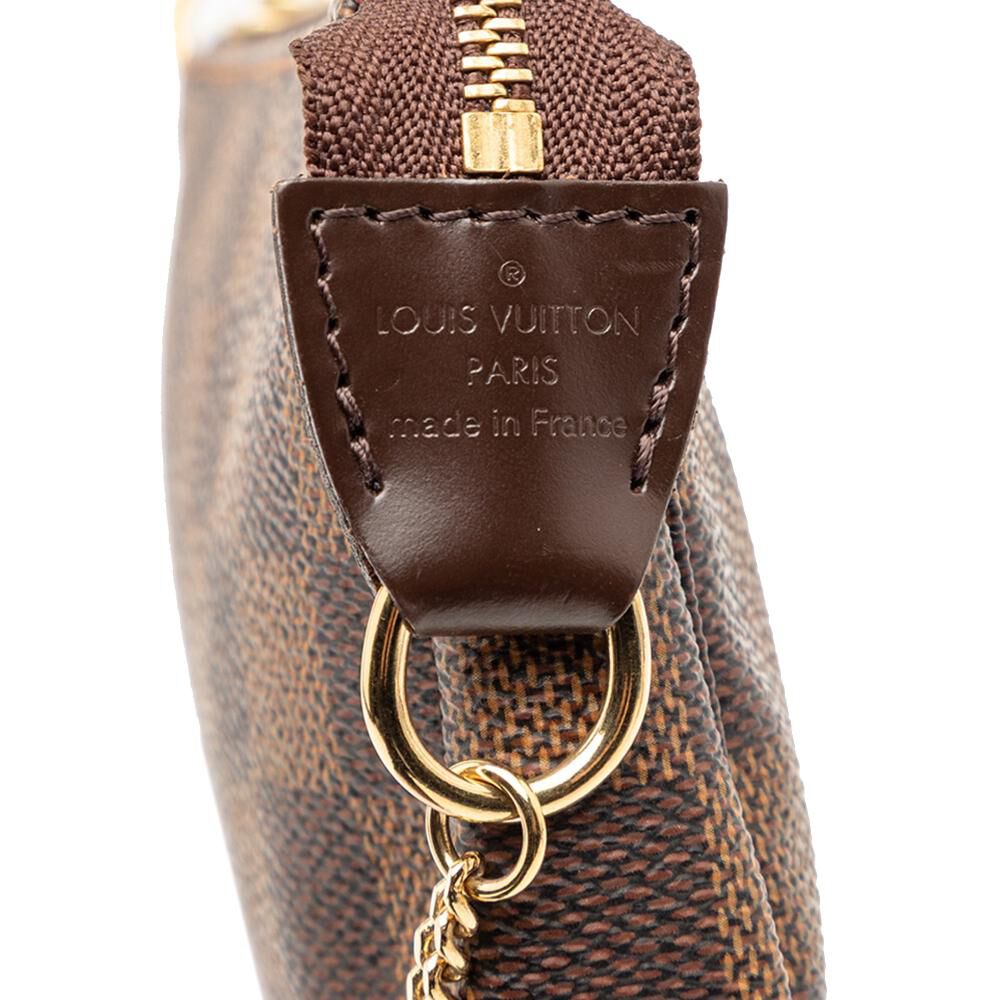 Louis Vuitton Pochette Accessoires