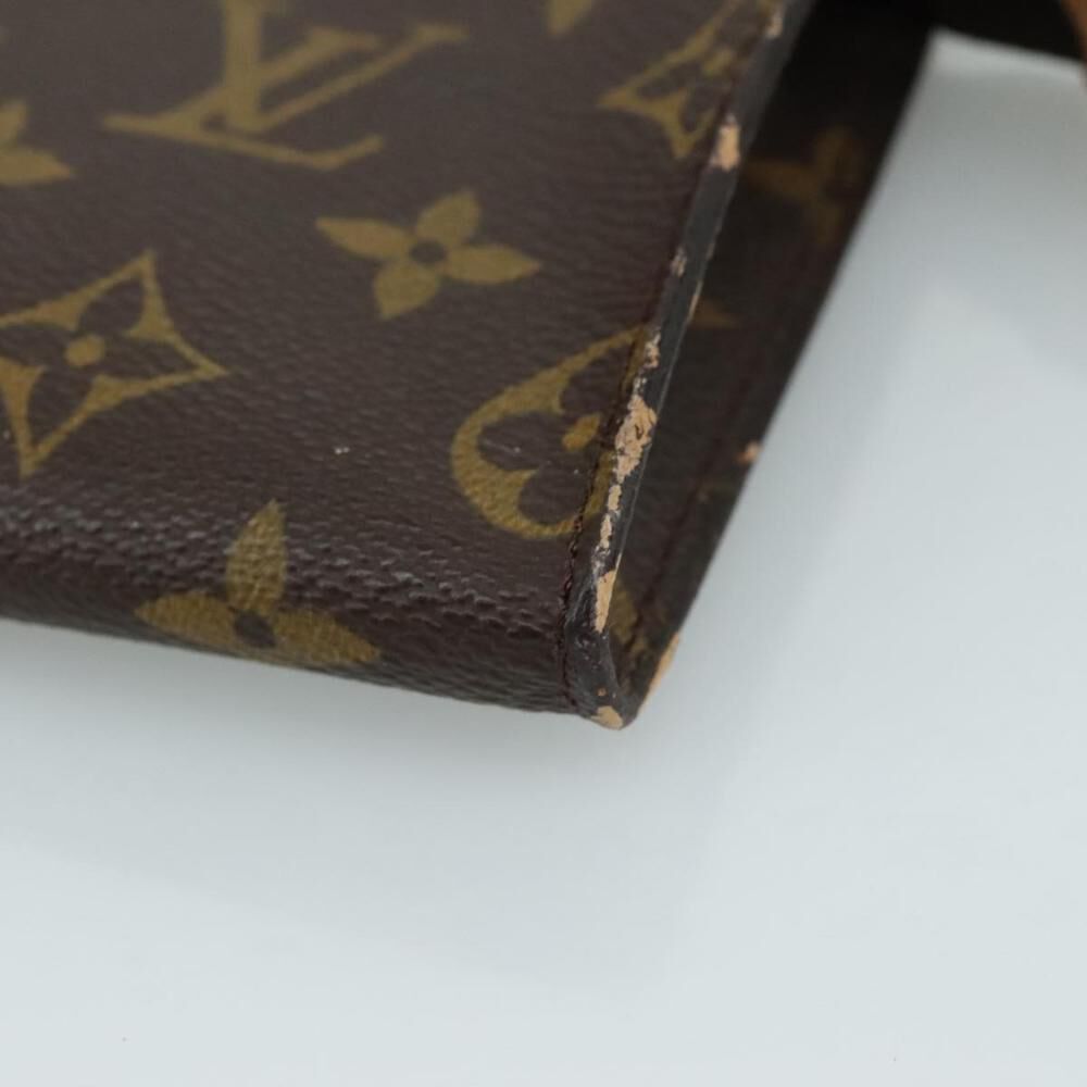 Louis Vuitton Pouch