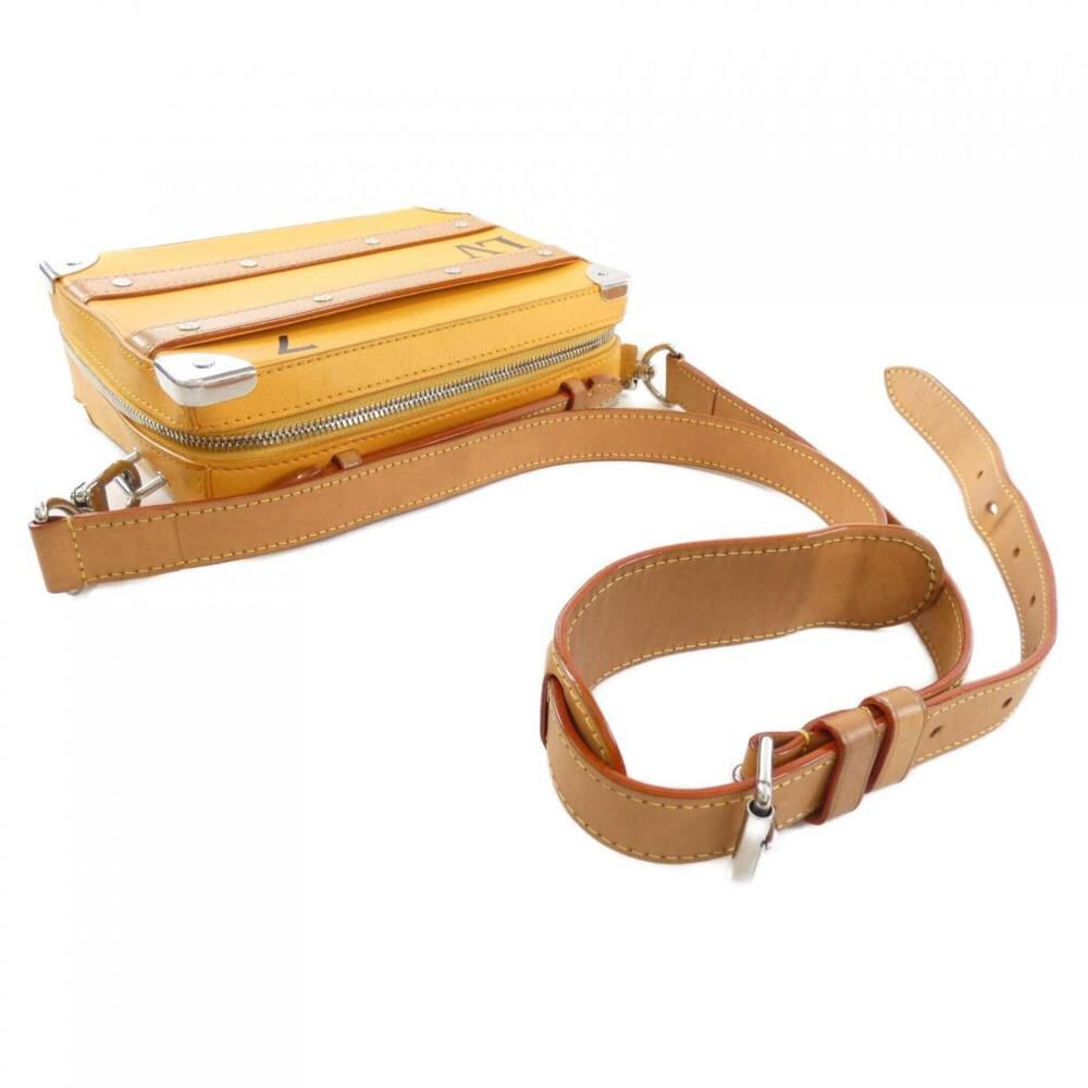 Louis Vuitton Shoulder Bags
