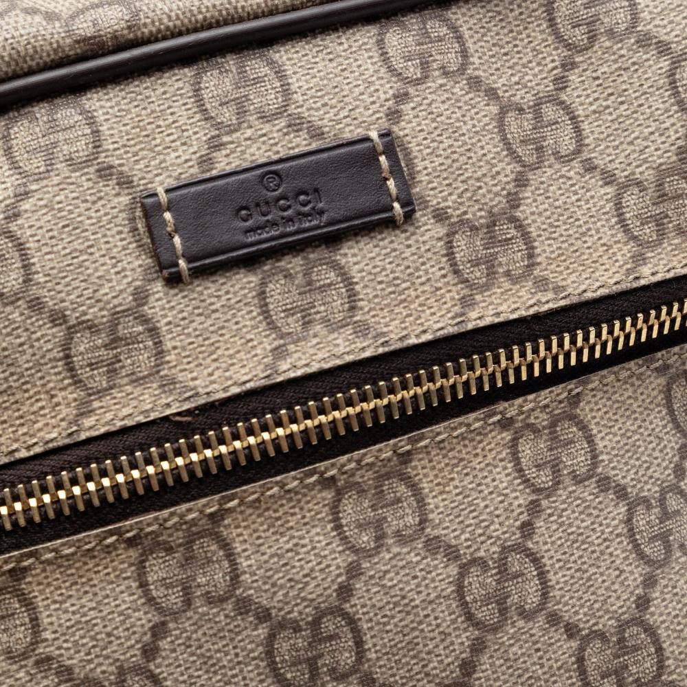 Gucci Messenger Bag