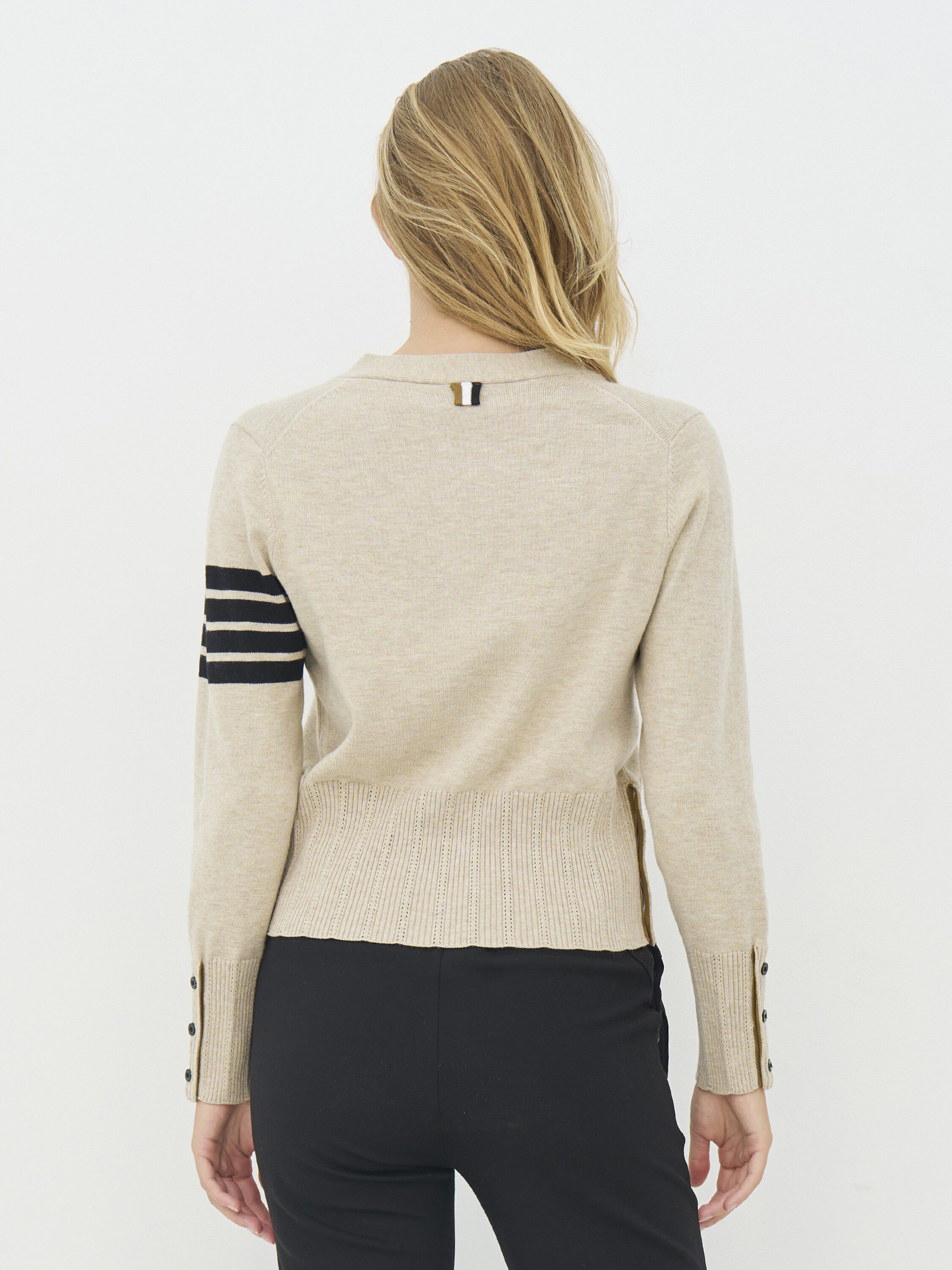 Crista Cardigan knit