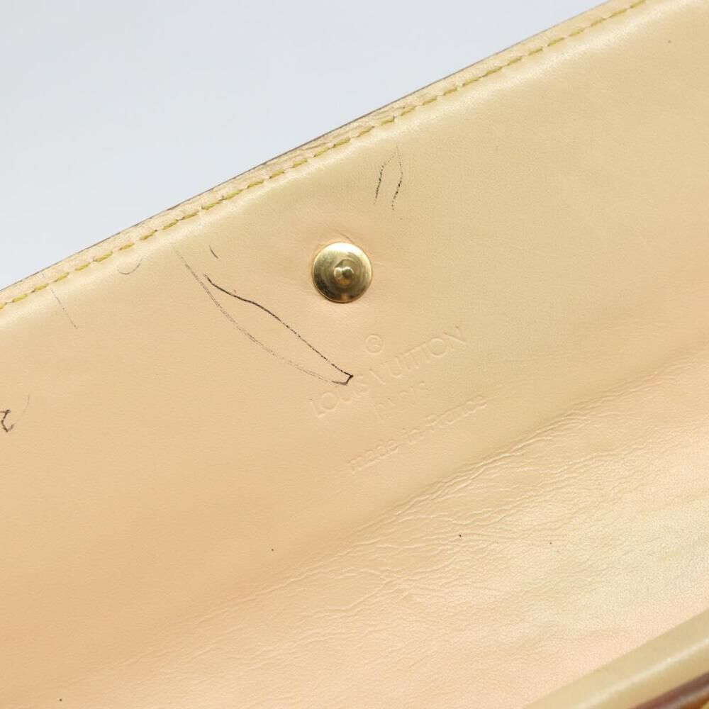 Louis Vuitton Clutch