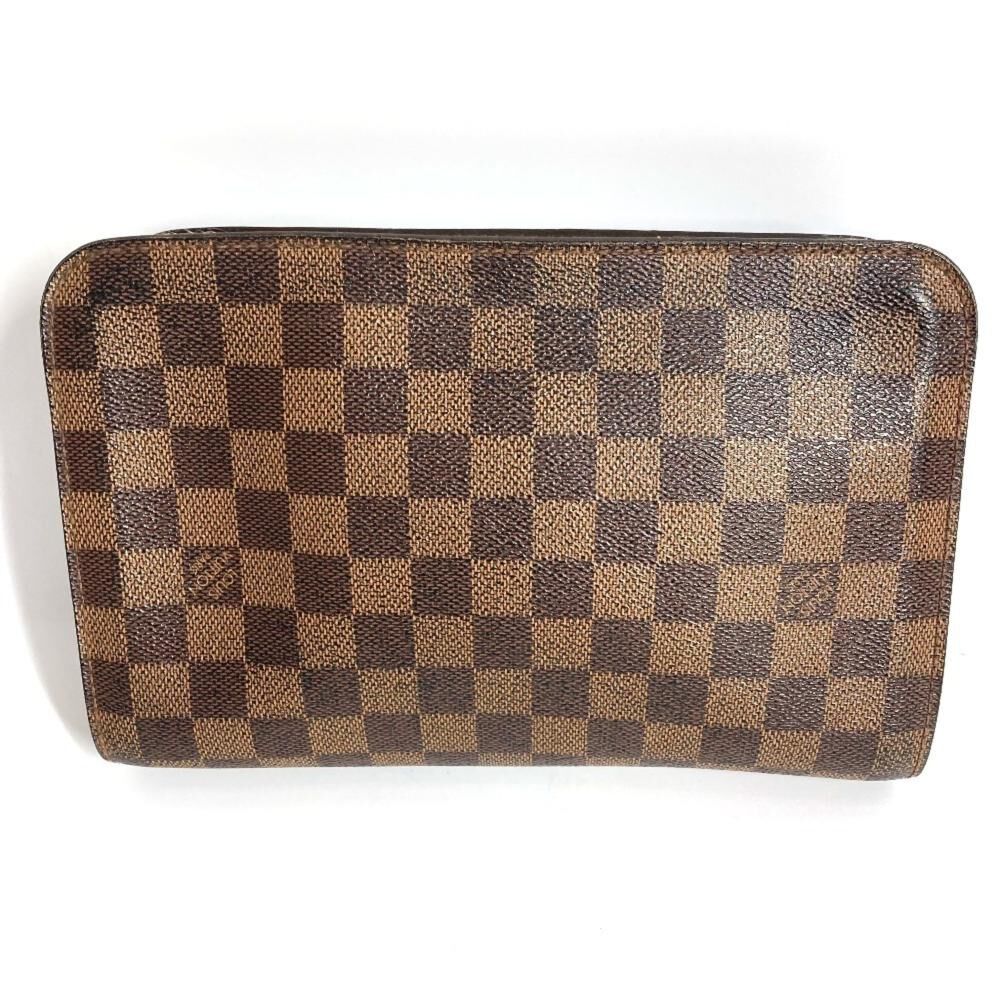 Louis Vuitton Clutch