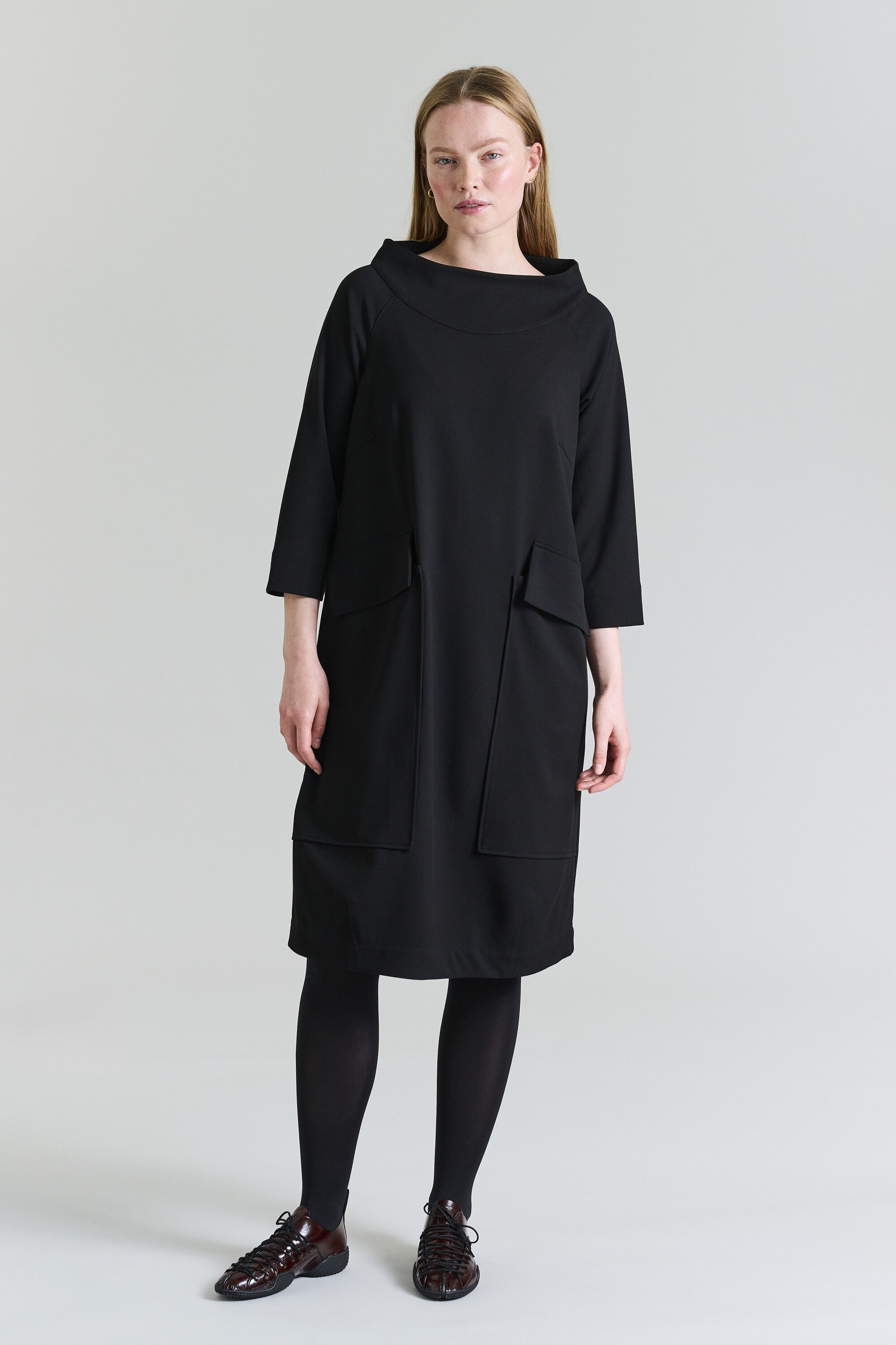 Noru kjole med krave