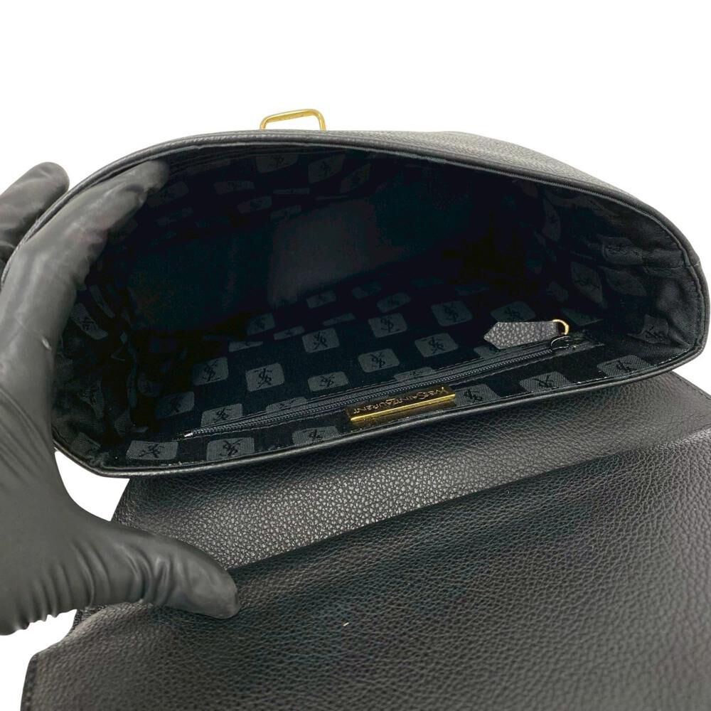 Yves Saint Laurent Handbag