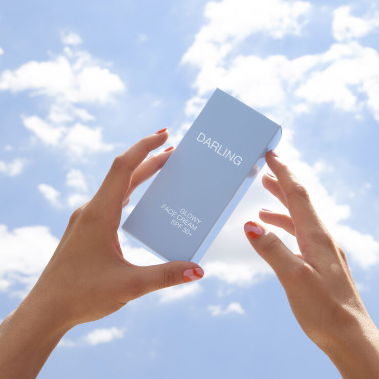 DARLING GLOWY SCREEN SPF 50+