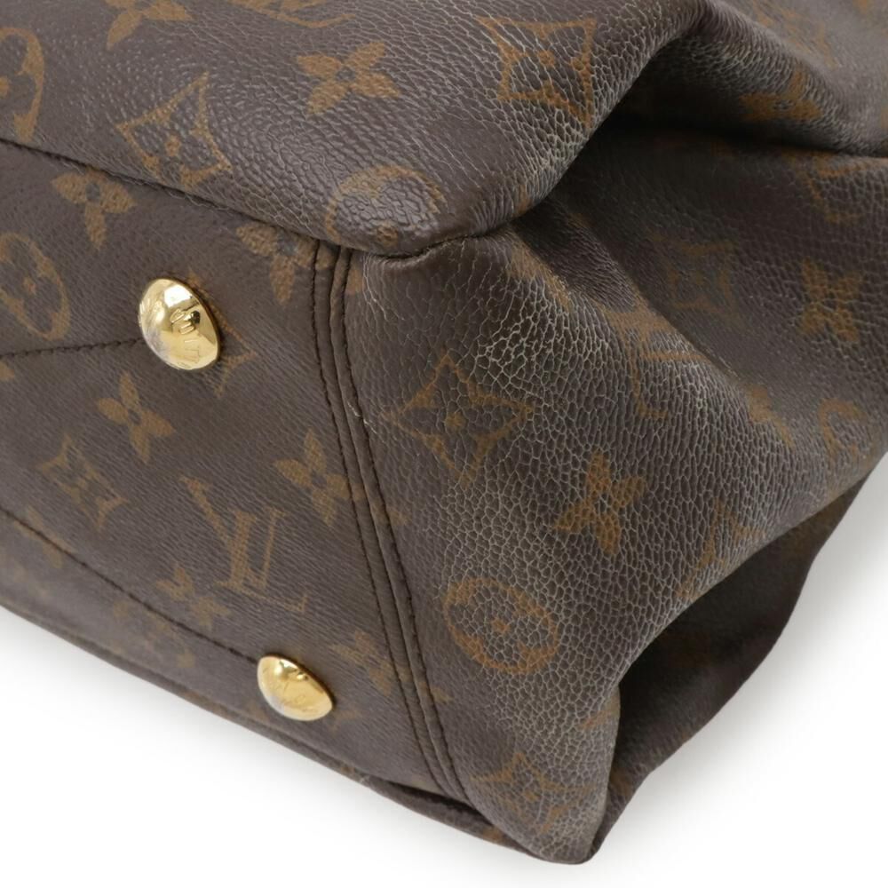 Louis Vuitton Pallas