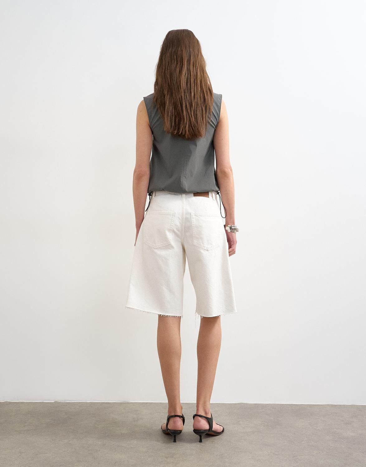 TSJOA DENIM BARREL JORT WH
