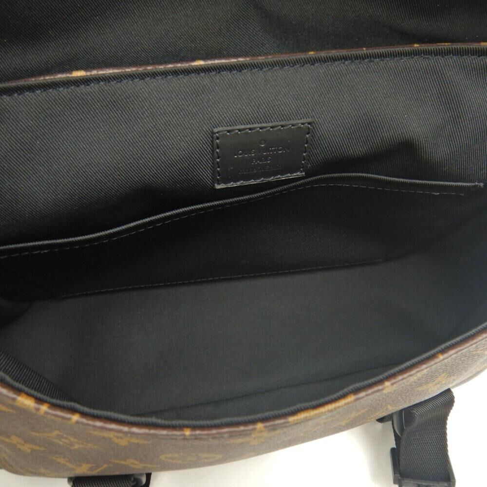 Louis Vuitton Messenger