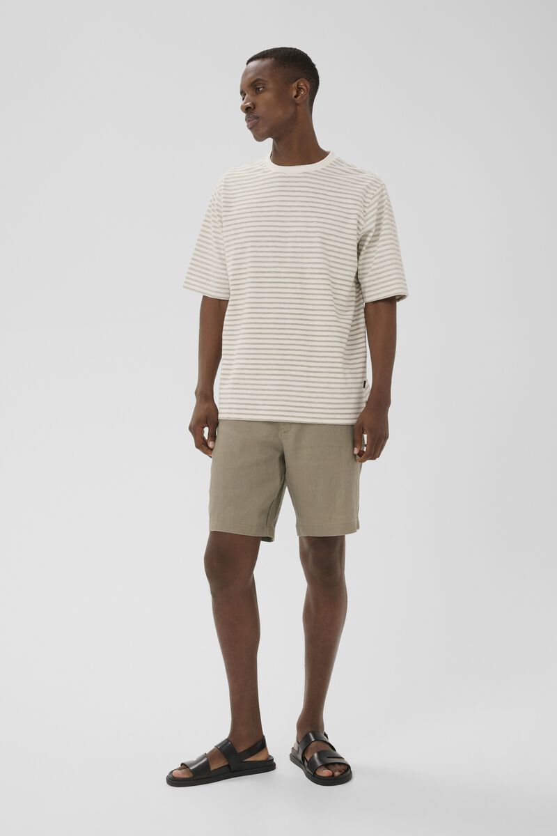 Maharlow Short