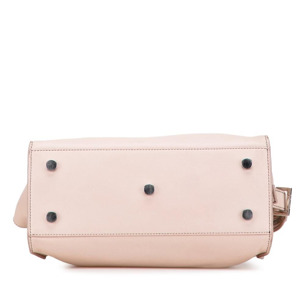 Yves Saint Laurent Handbag