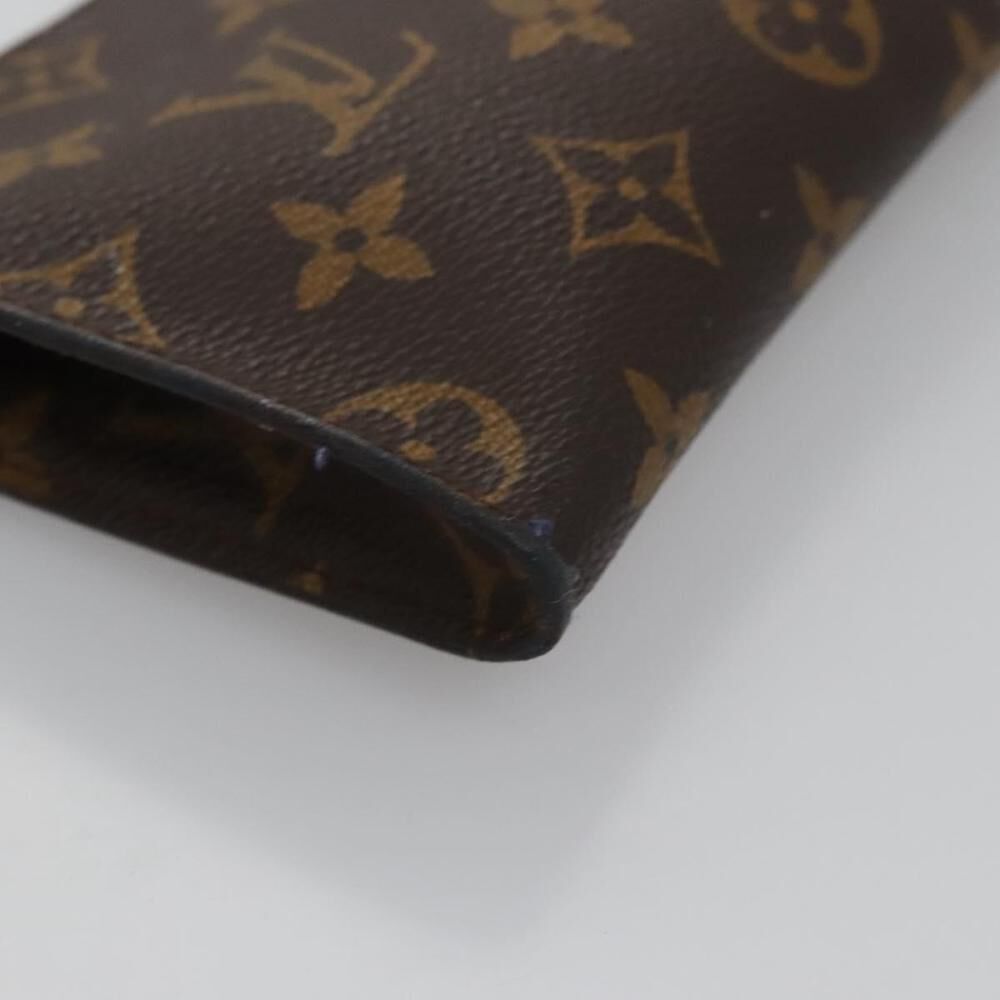 Louis Vuitton Pouch