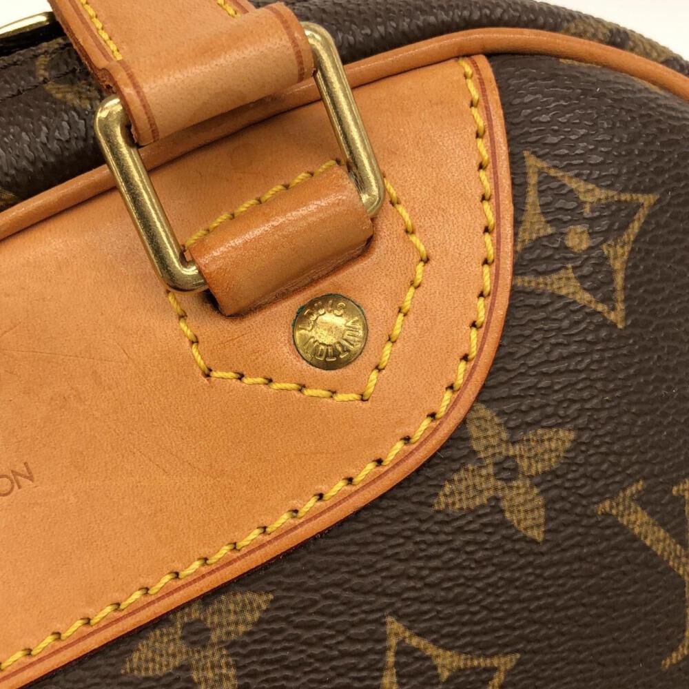 Louis Vuitton Excursion