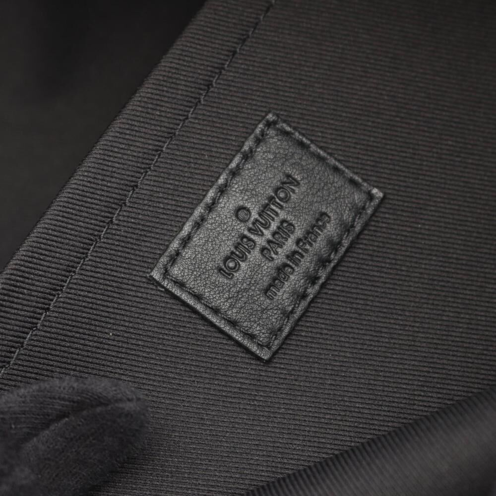 Louis Vuitton Palm Springs