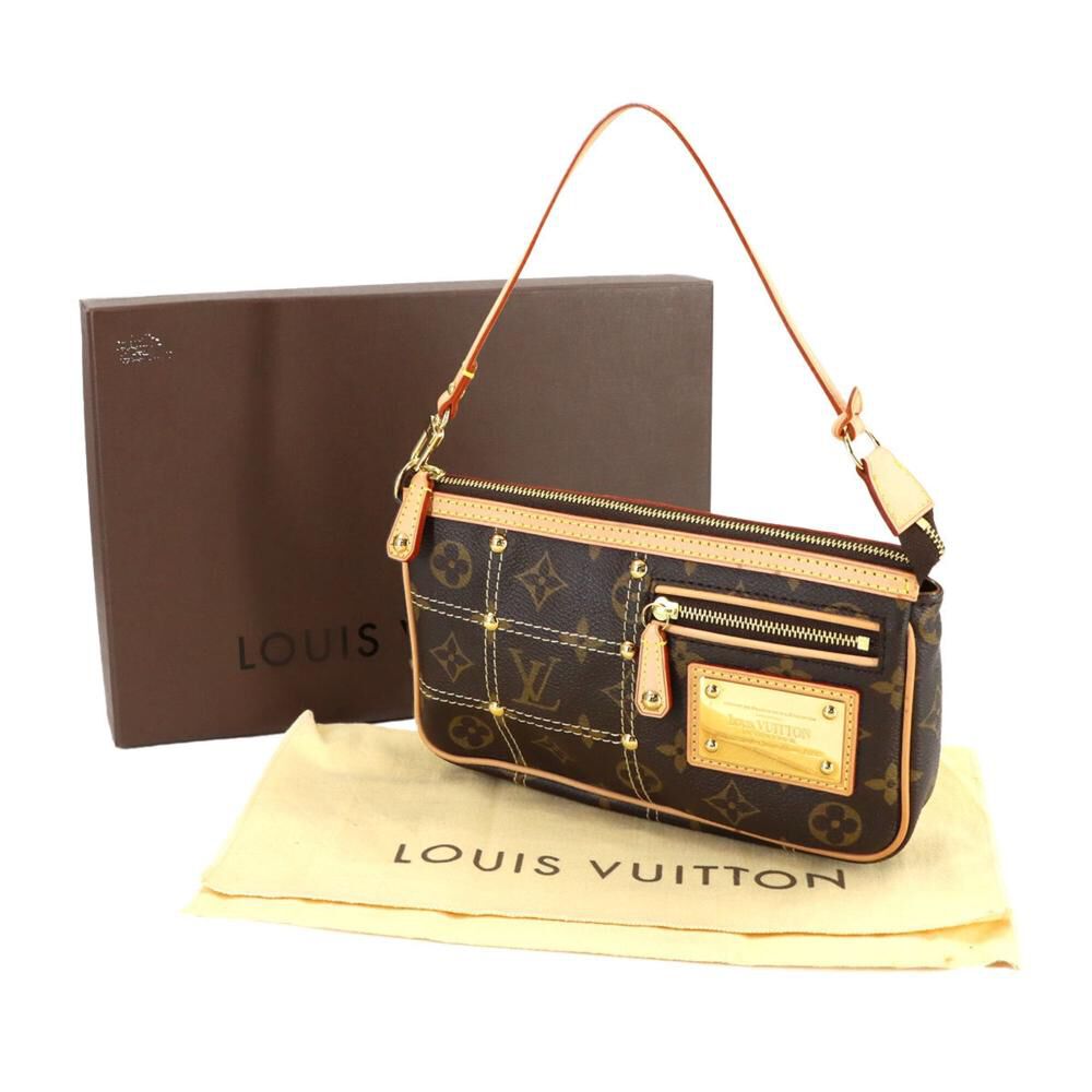 Louis Vuitton Pochette Accessoires
