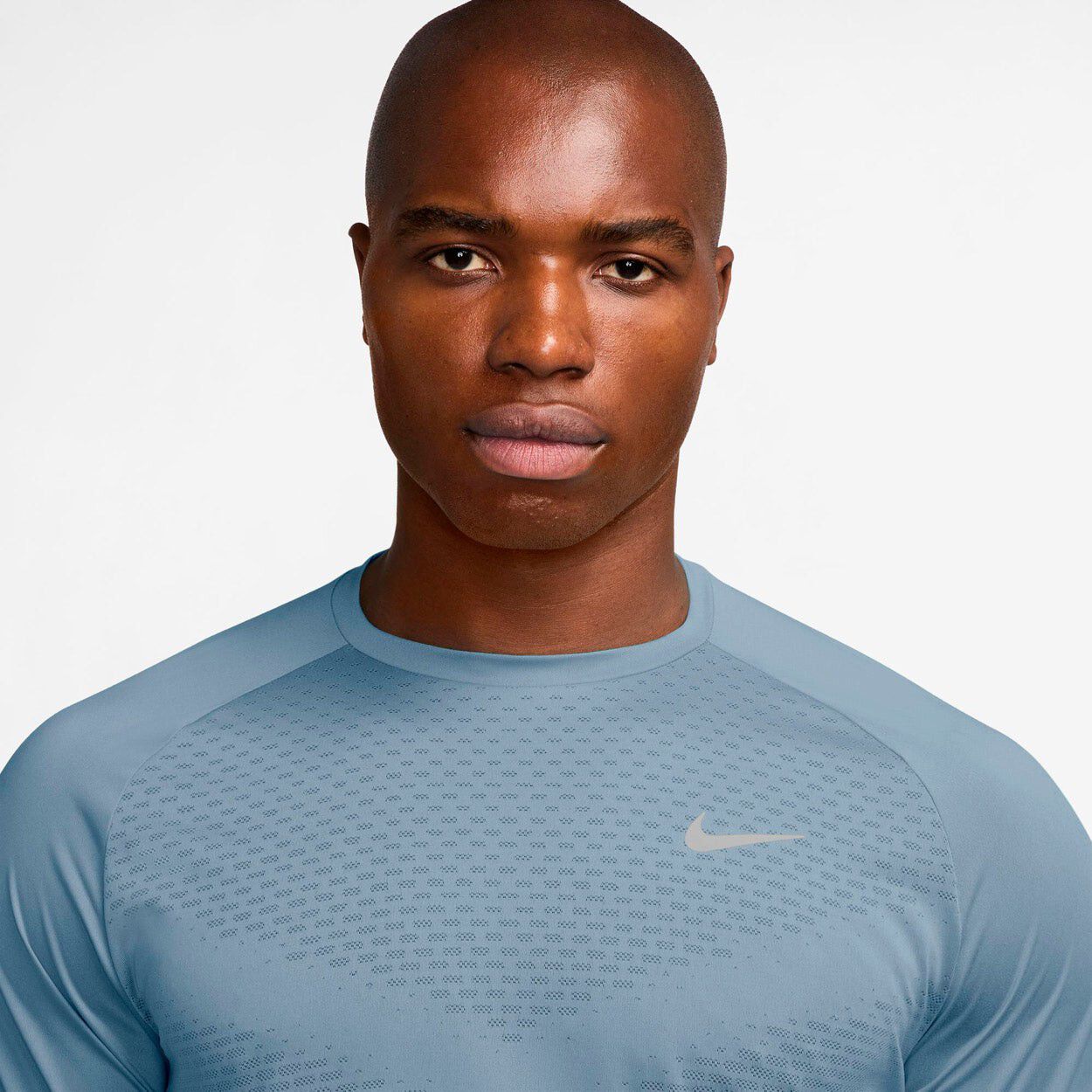 Stride Dri-Fit L&oslash;be T-shirt