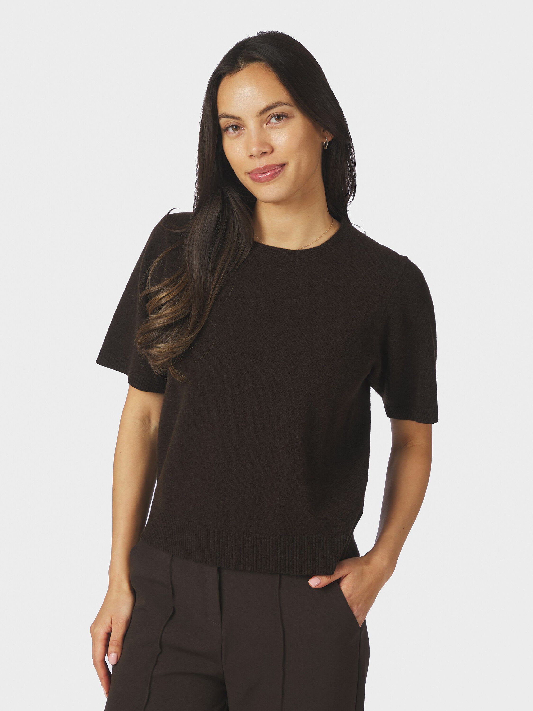 T-shirts & toppe