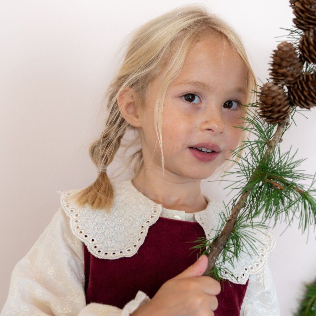 Lang&aelig;rmet T-shirt Flora