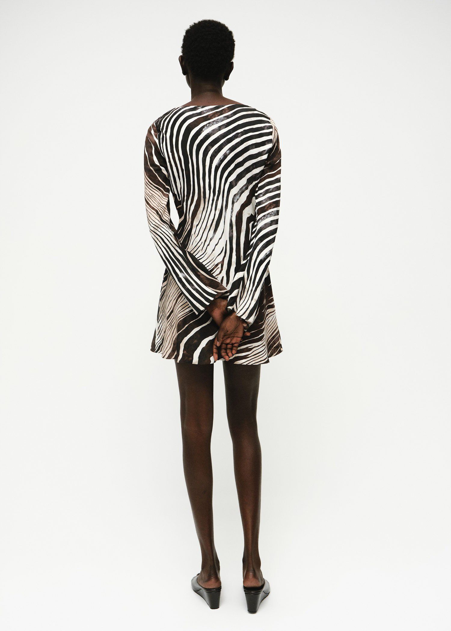 Zebra dress with flared sleeves