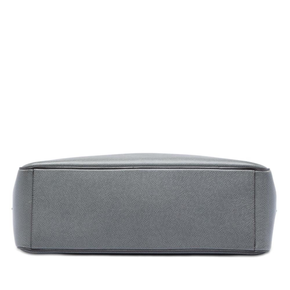 Louis Vuitton Crossbody Bag