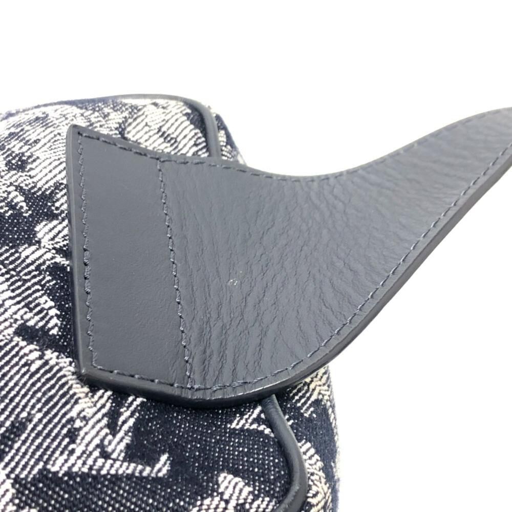 Louis Vuitton Bumbag