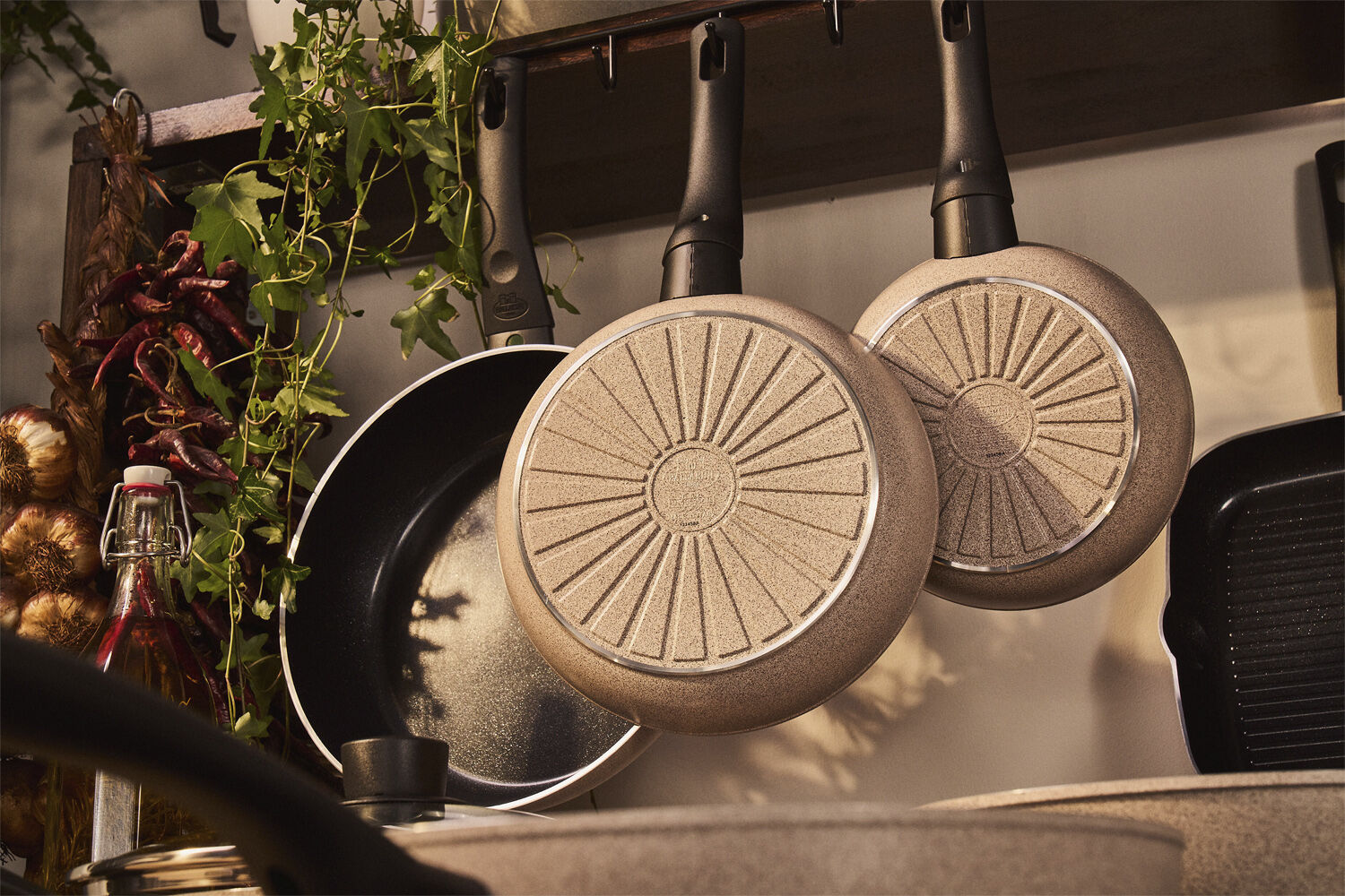 Ledro Stegepande 28 Beige Rund Alu