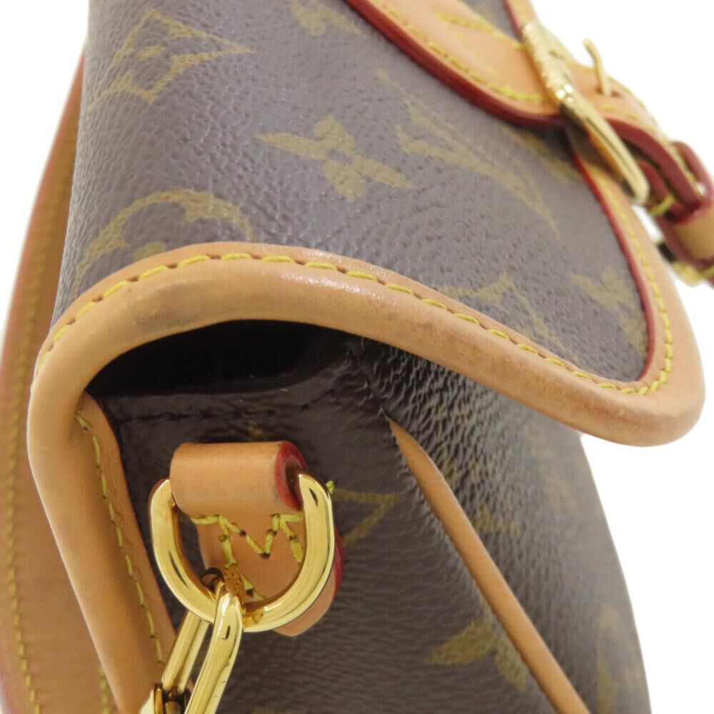 Louis Vuitton Sologne
