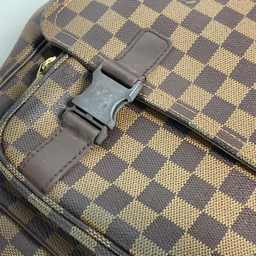 Louis Vuitton Messenger