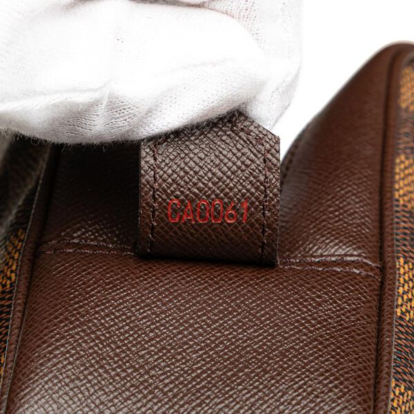 Louis Vuitton Trousse Toilette