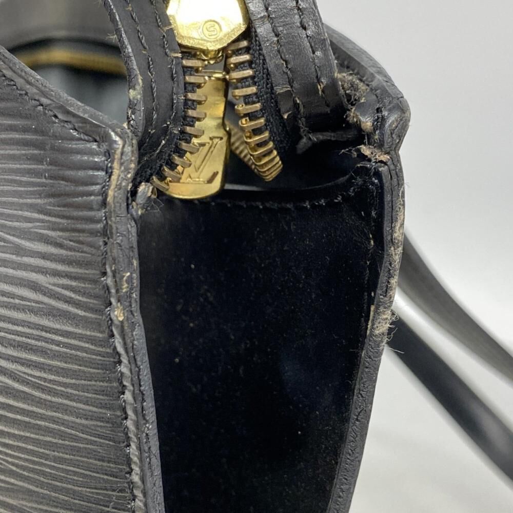 Louis Vuitton Saint Jacques