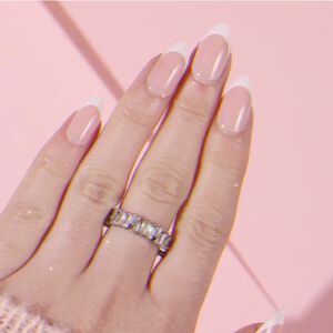 ELEGANT TOUCH FRENCH 122