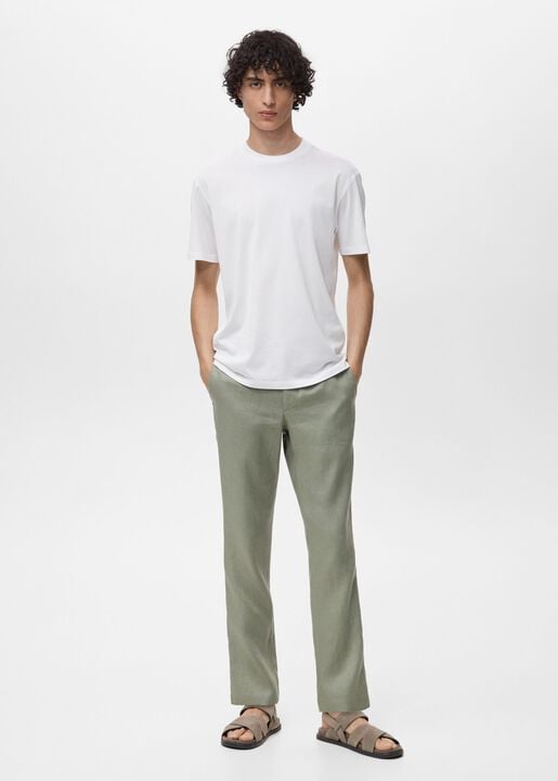 100% cotton slim-fit t-shirt