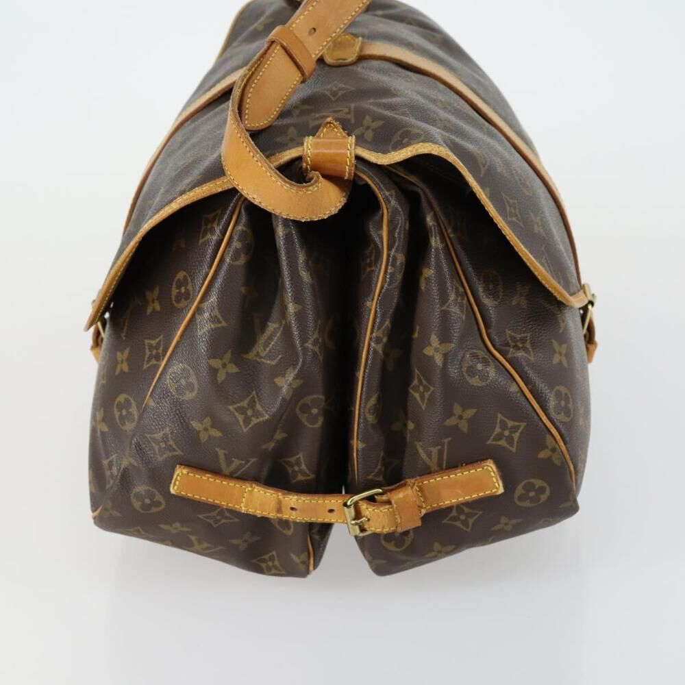 Louis Vuitton Saumur