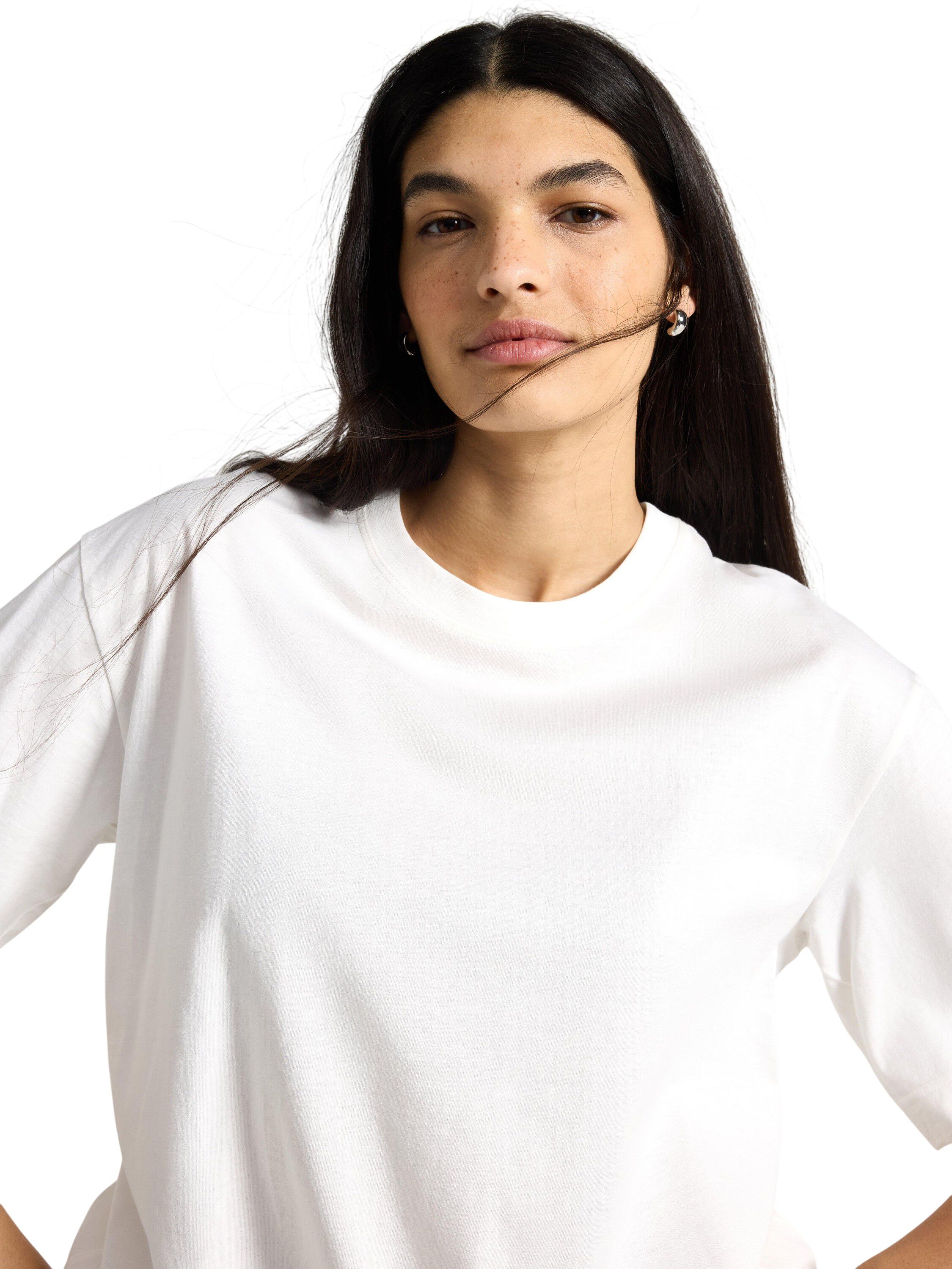 Kort&aelig;rmet T-shirt i bl&oslash;d bomuldsjer