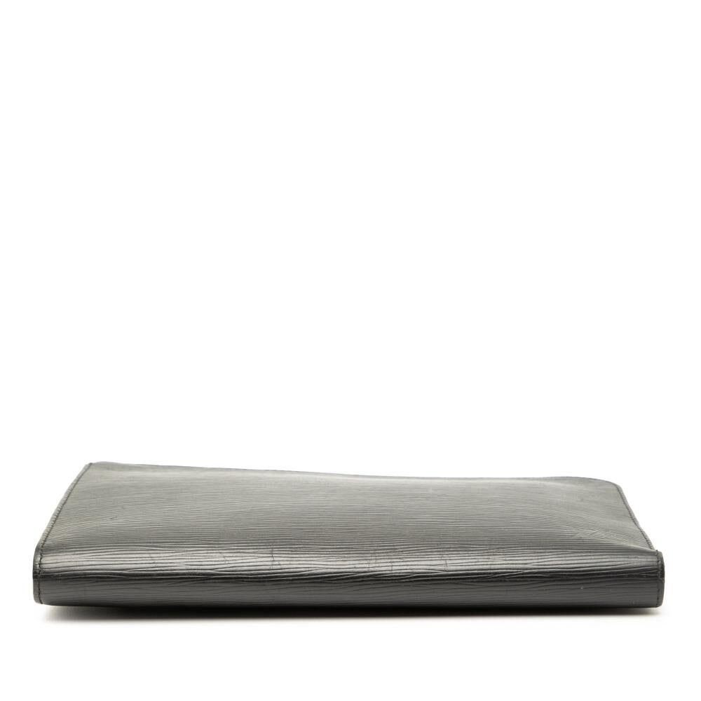 Louis Vuitton Clutch