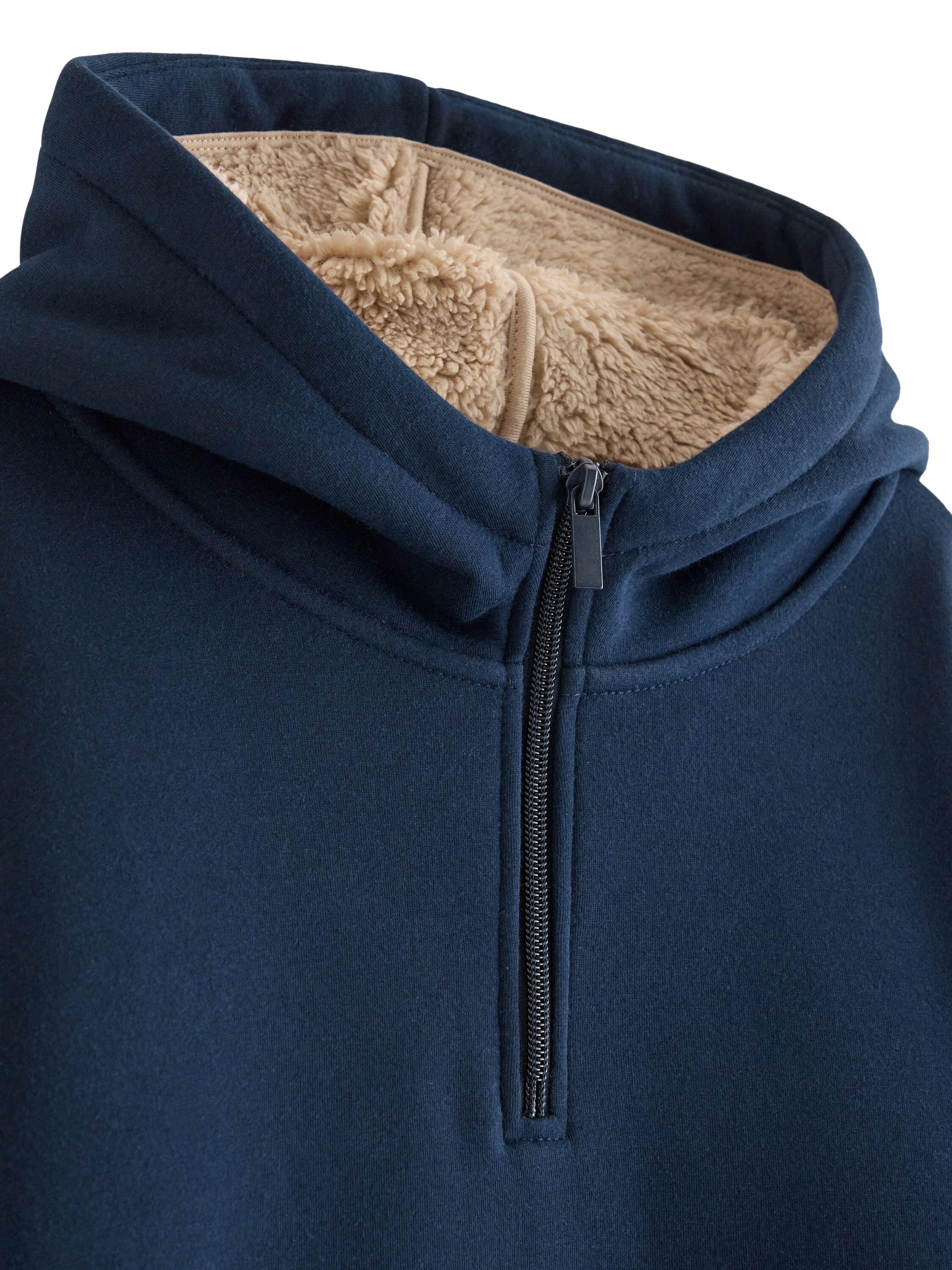 Sweatshirt hood w pile inside