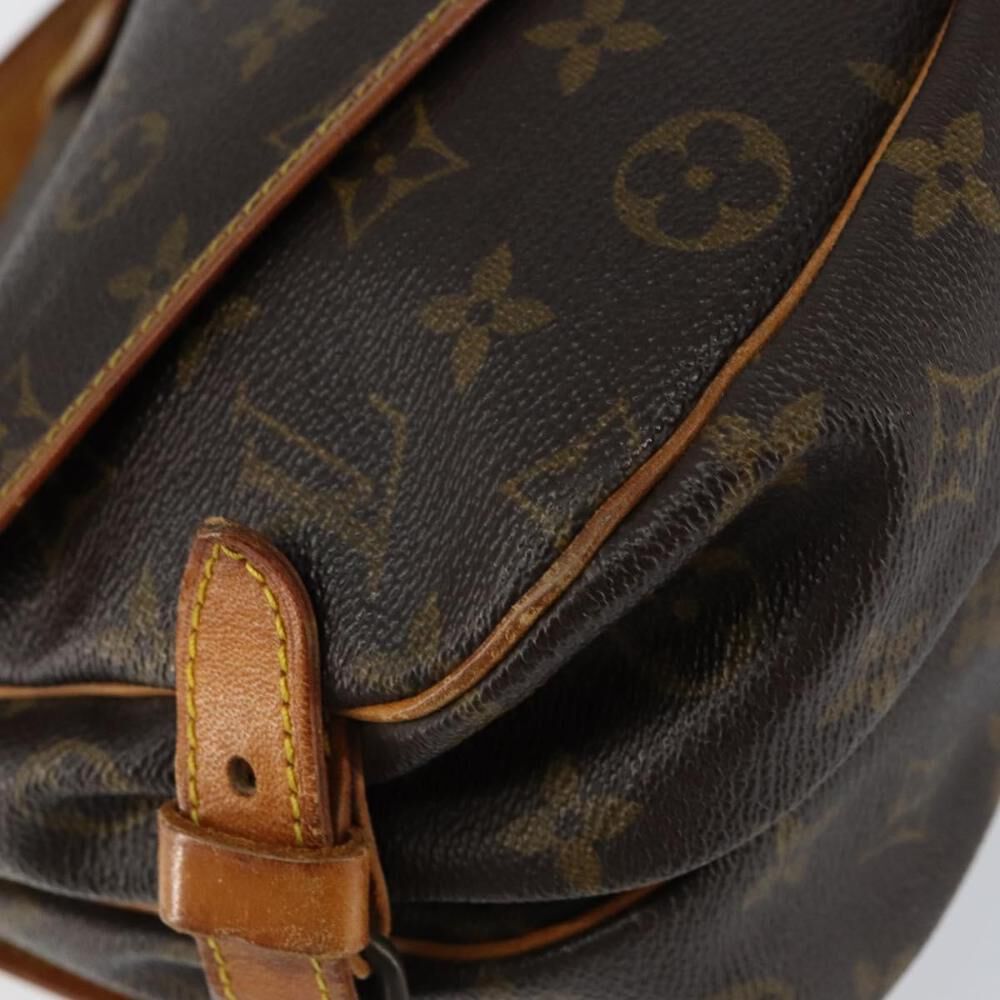 Louis Vuitton Saumur