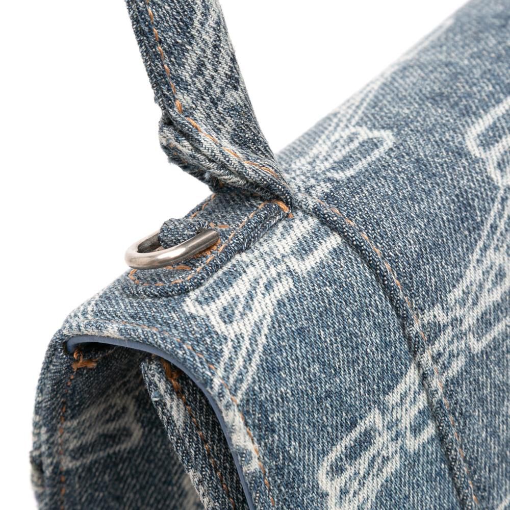 Balenciaga Hourglass