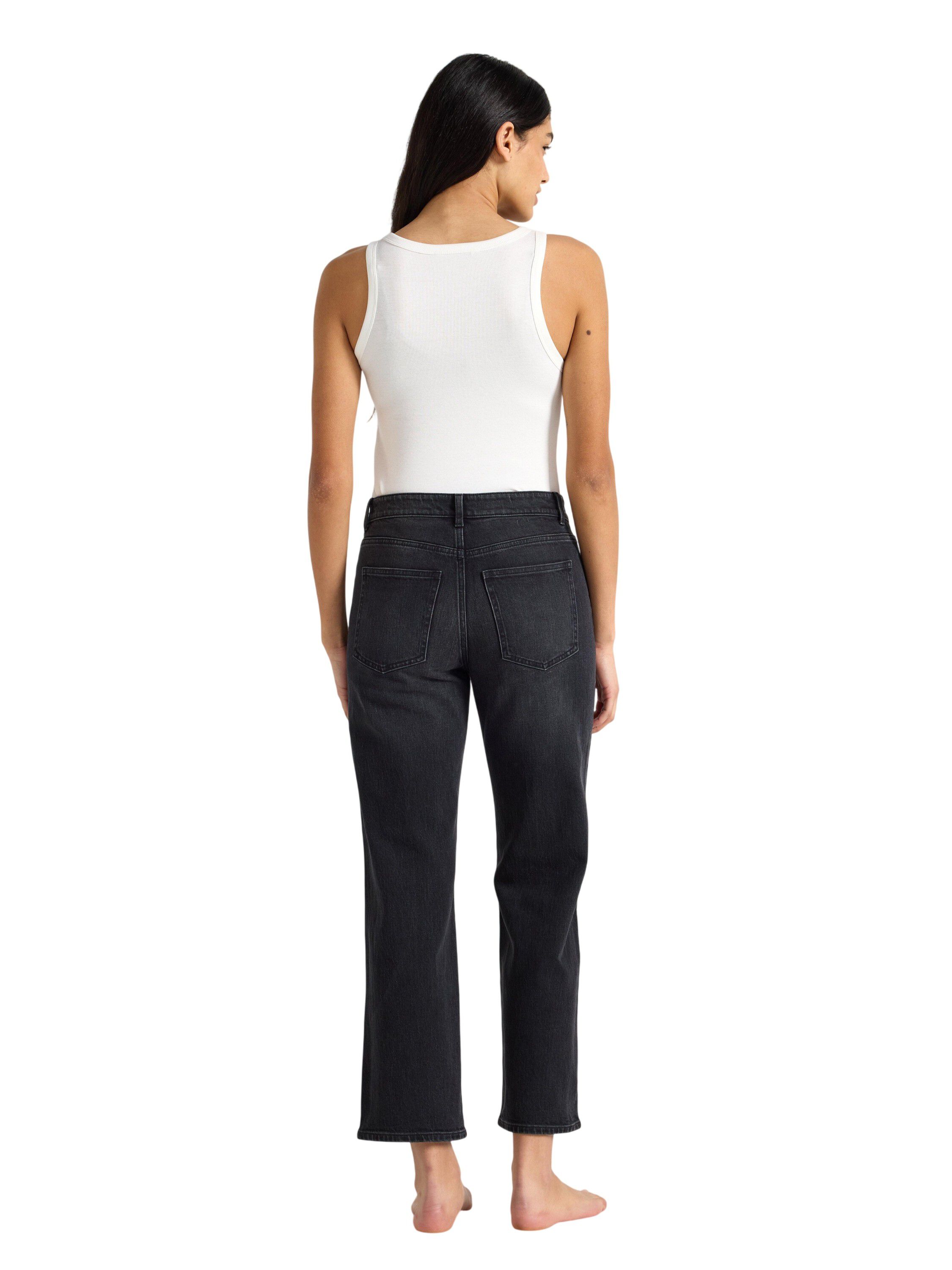 Jeans med medelh&ouml;g midja i bomullsd