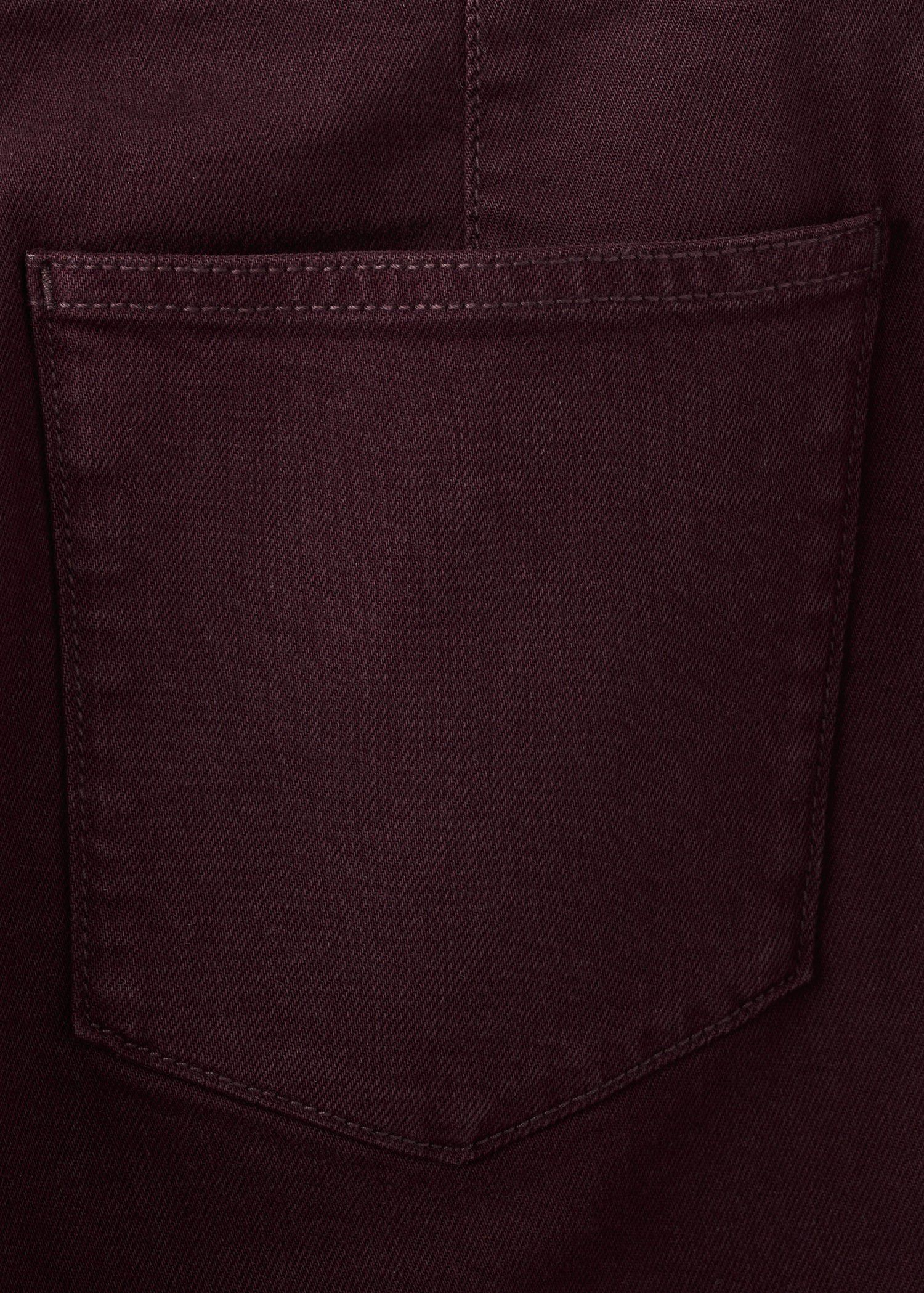 High-waisted wide leg jeans with st