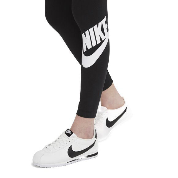 Sportswear Essential high-Waist leggings