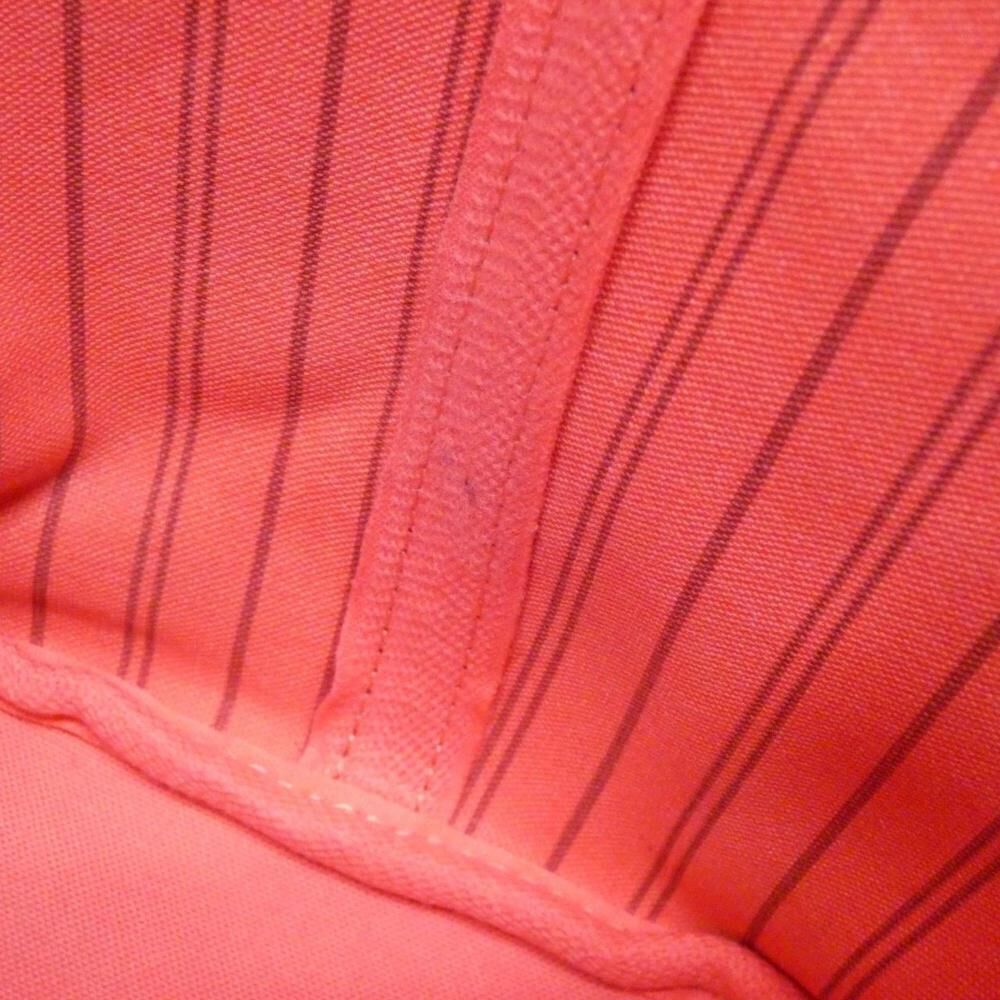 Louis Vuitton Neverfull