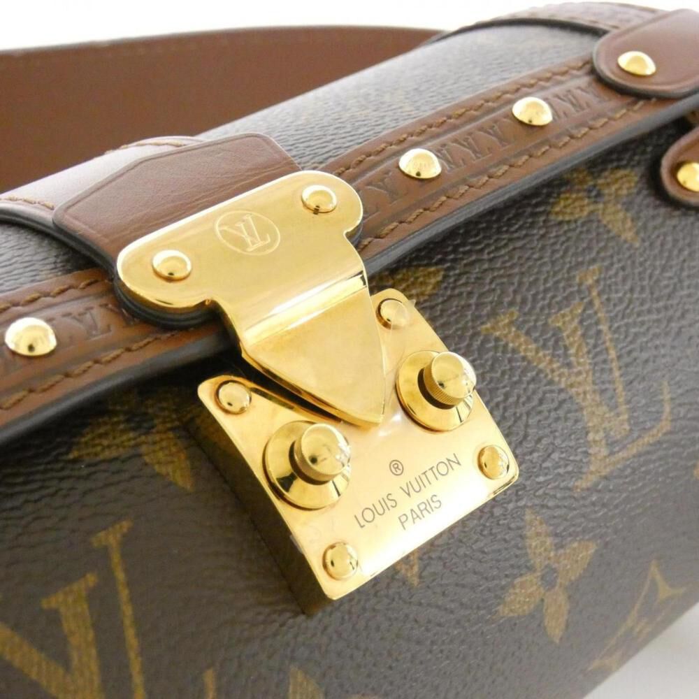 Louis Vuitton Shoulder Bags
