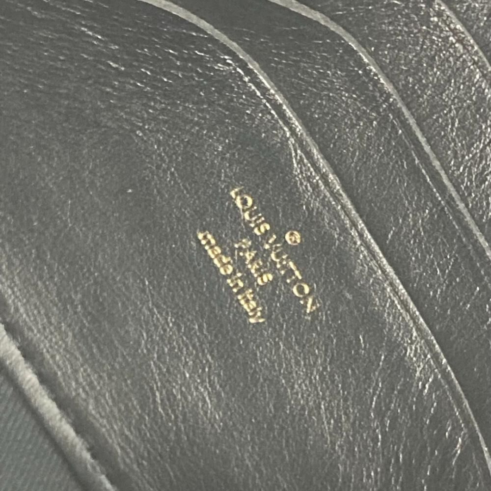 Louis Vuitton Clutch