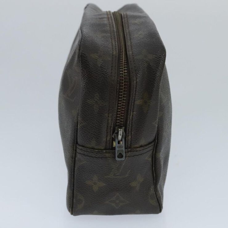 Louis Vuitton Trousse Toilette