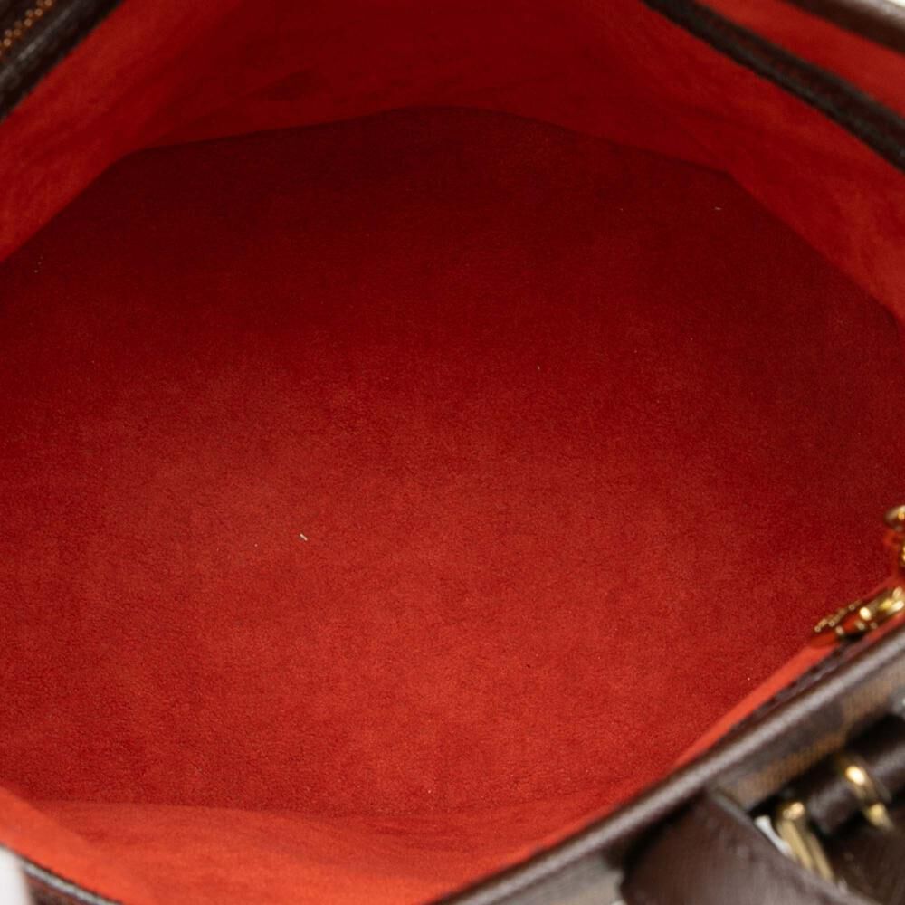 Louis Vuitton Marais