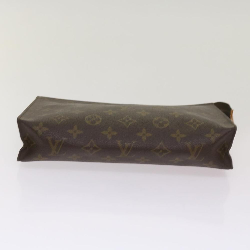 Louis Vuitton Poche Toilette