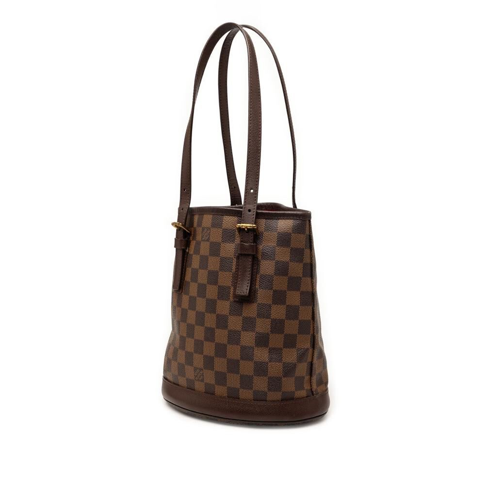 Louis Vuitton Marais