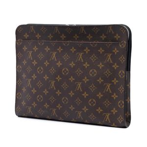 Louis Vuitton Clutch