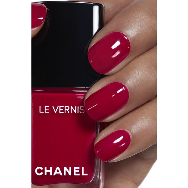 Nail Colour